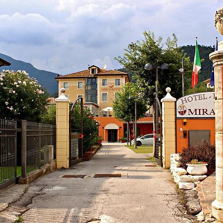 Hotel Miramonti Enoteca Pove del Grappa Exterior foto