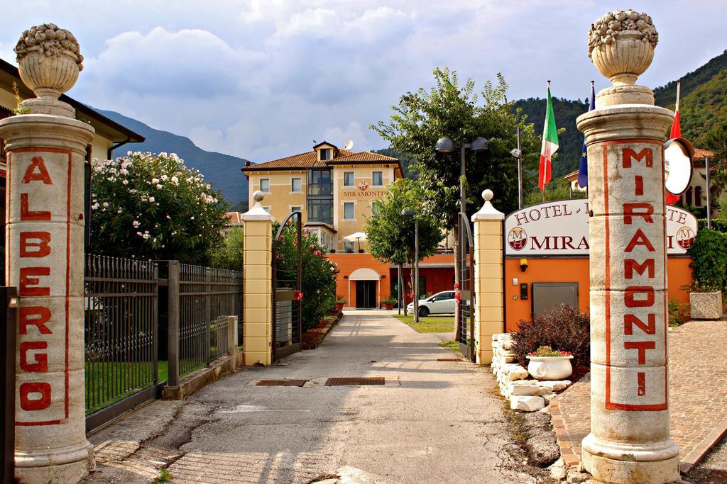 Hotel Miramonti Enoteca Pove del Grappa Exterior foto